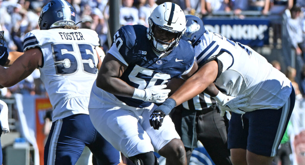 Defensive tackle Alonzo Ford