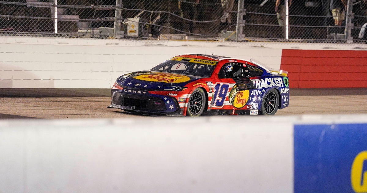 Chase Briscoe reveals why he wasn't 'really worried' about Tyler Reddick pass in closing laps at Darlington
