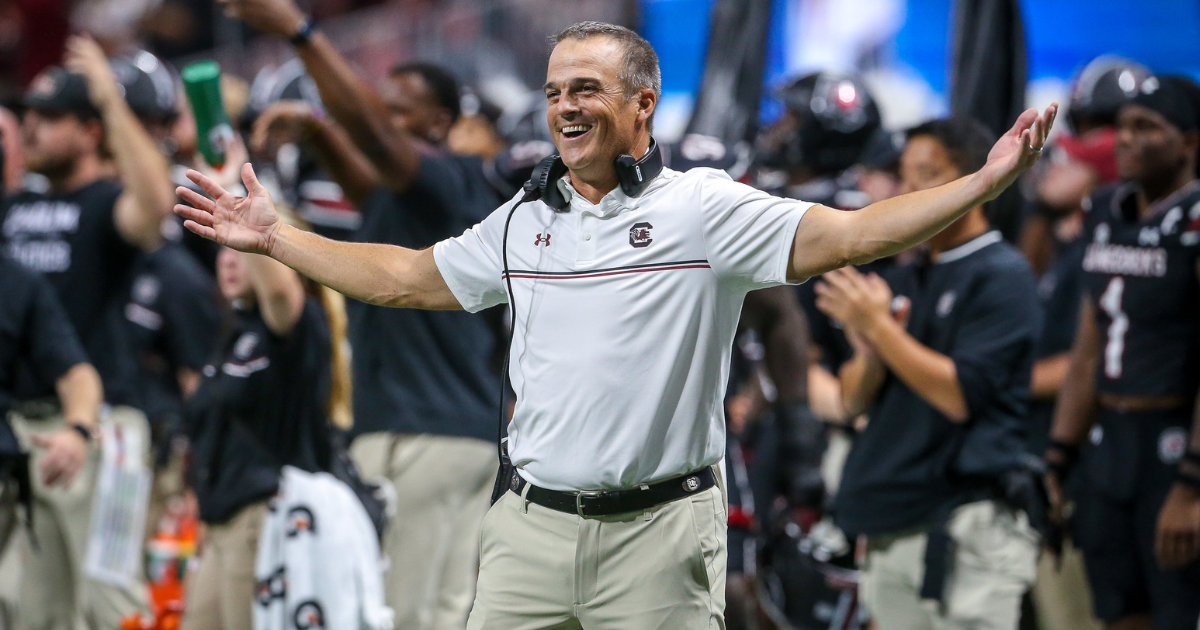 Where South Carolina head coach Shane Beamer’s salary stacks up with the rest of the college football world