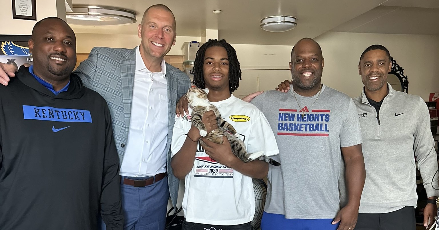 Deron Rippey Jr. includes Kentucky in list cut after meeting with Mark Pope