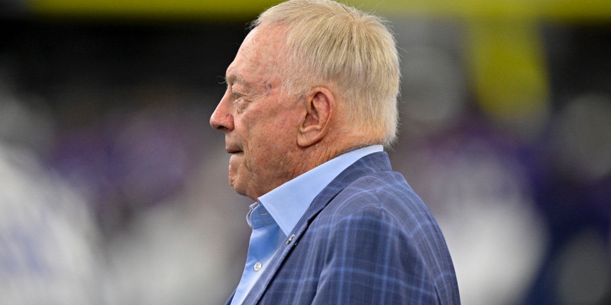 Jerry Jones responds to whether Cowboys missed Micah Parsons in loss to Eagles