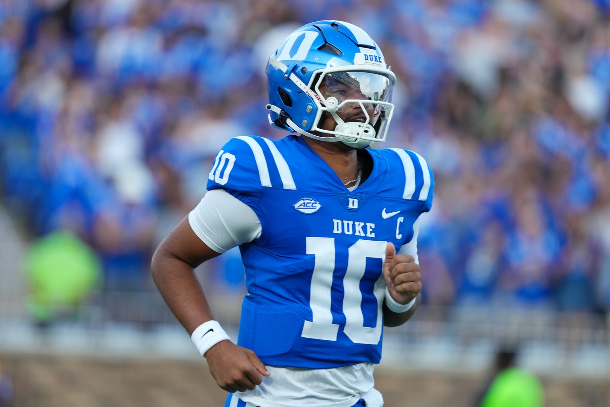 Darian Mensah stays focused on what matters