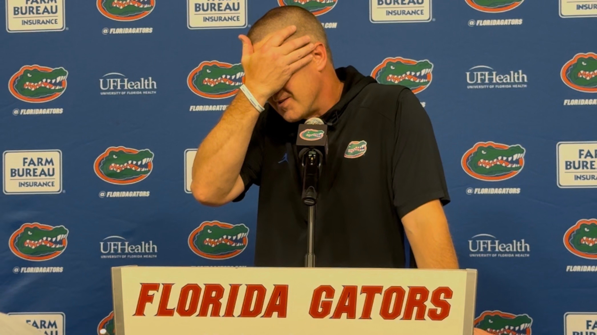 WATCH: Billy Napier reacts to Florida’s 18-16 loss to USF