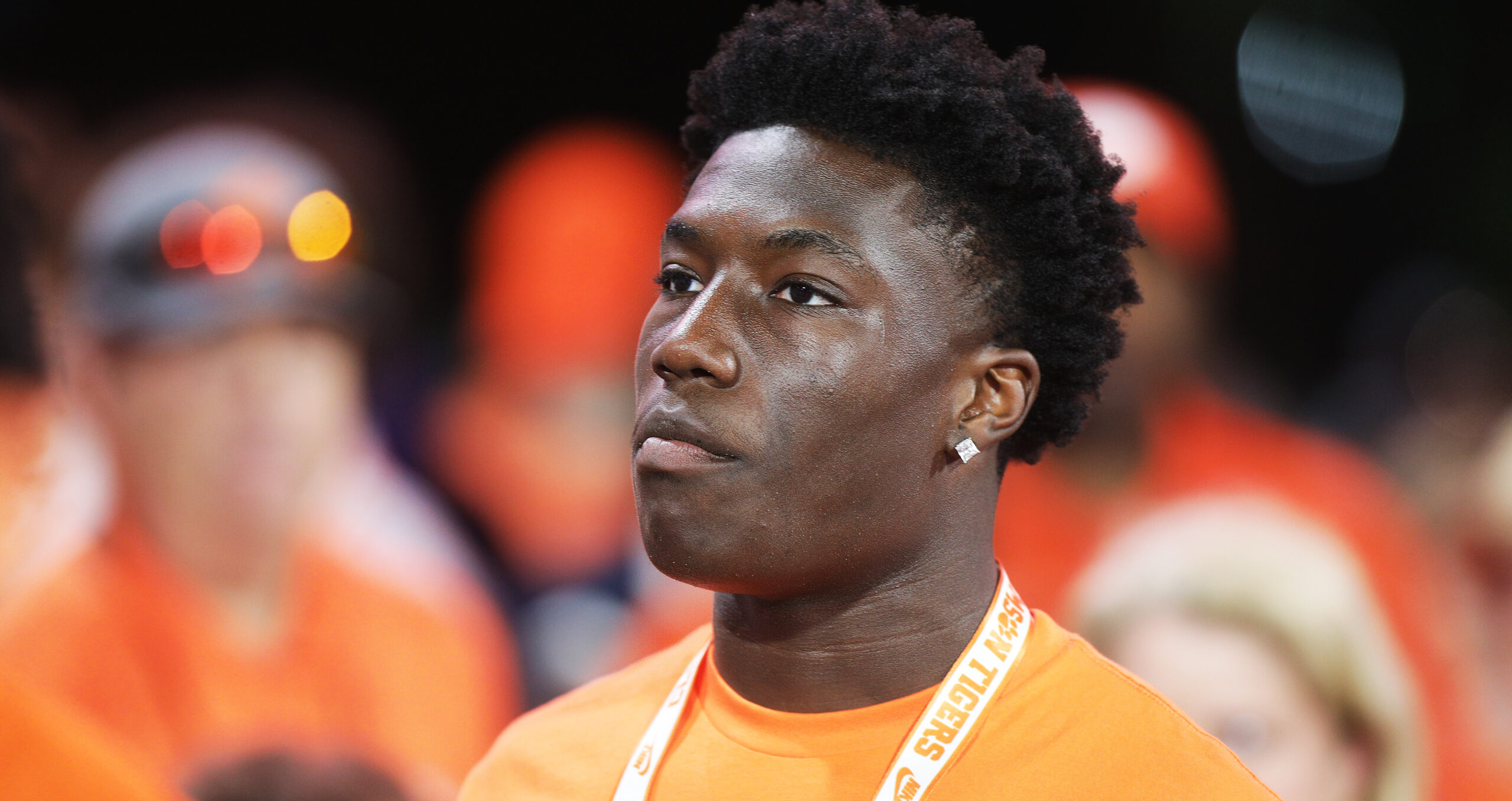 Tennessee HC Josh Heupel visits 5-star CB Joshua Dobson