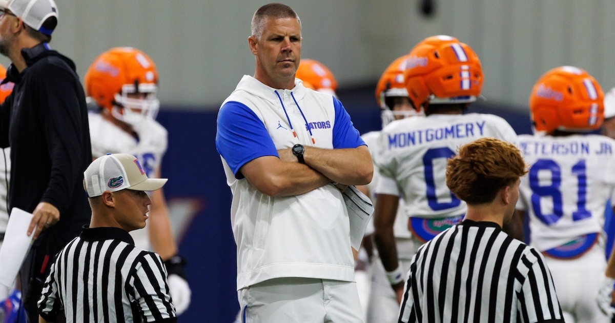 Billy Napier confirms he will remain play caller, has not considered giving up duties