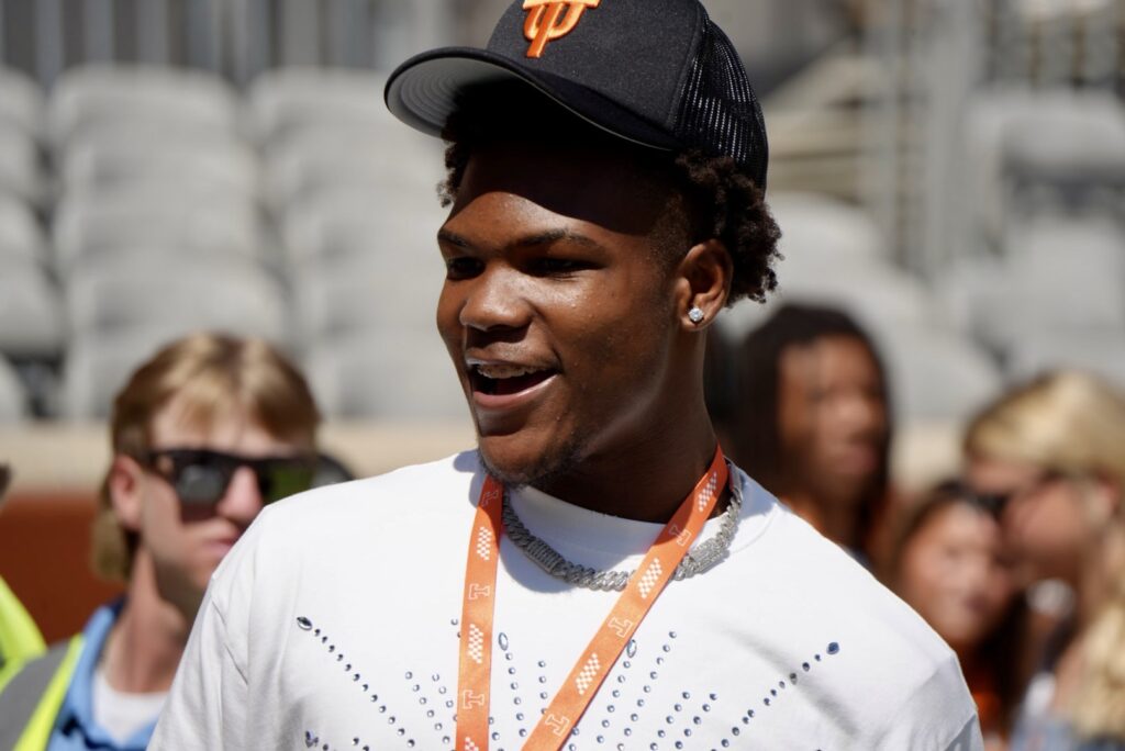 5-star WR commitment Tristen Keys