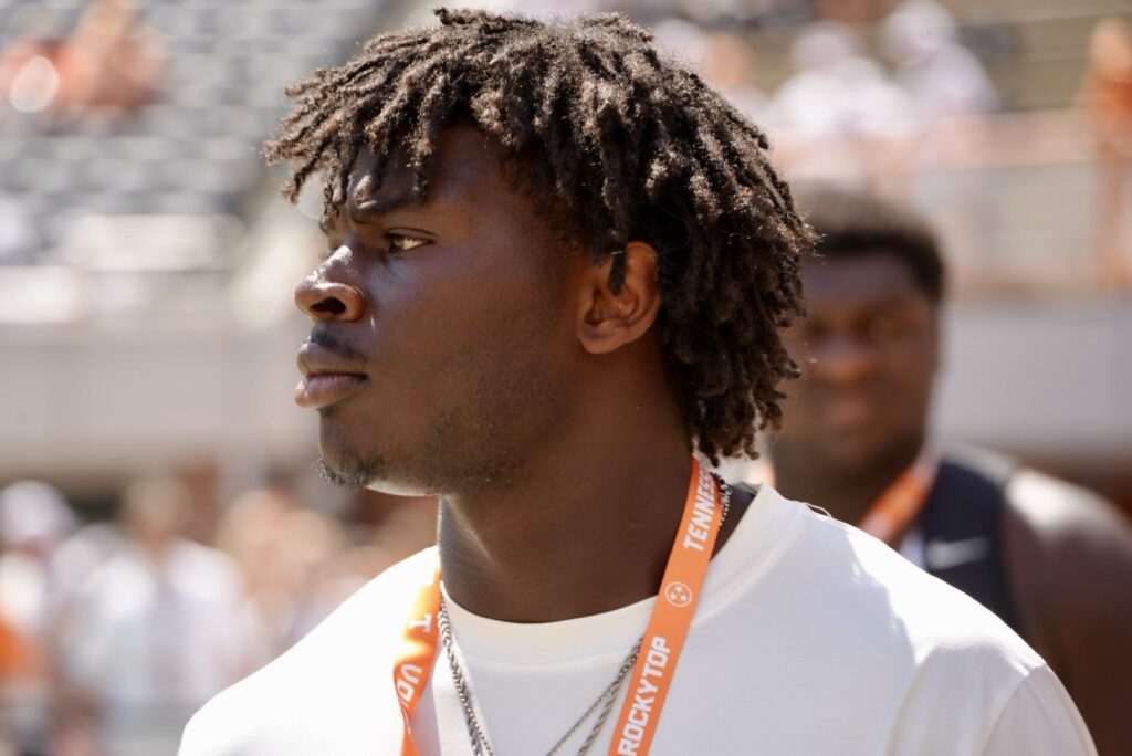 4-star 2026 LB commitment TJ White