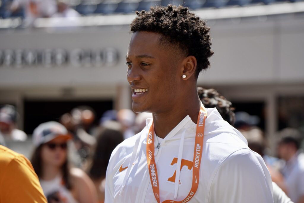 2027 4-star safety Kenny Simon
