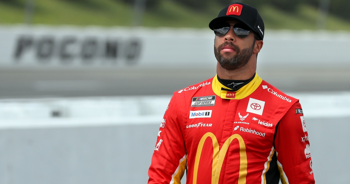 Bubba Wallace drops a 'Rocky Top, go Vols' during Bristol pre-race introductions