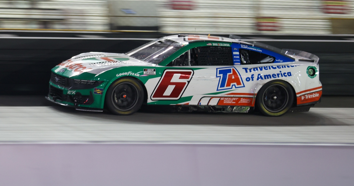 NASCAR insiders react to Brad Keselowski contact with Christopher Bell in  final laps at Bristol - On3