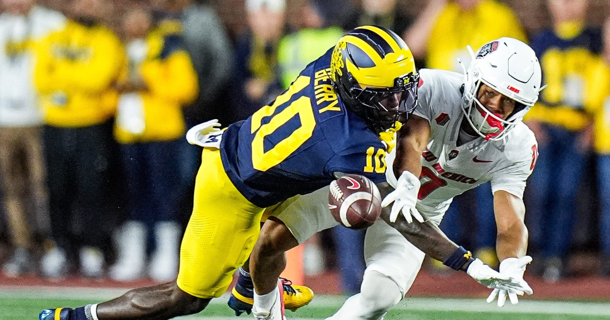 Michigan football defensive back Zeke Berry entering transfer portal