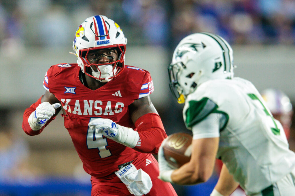 Kansas Jayhawks linebacker Trey Lathan