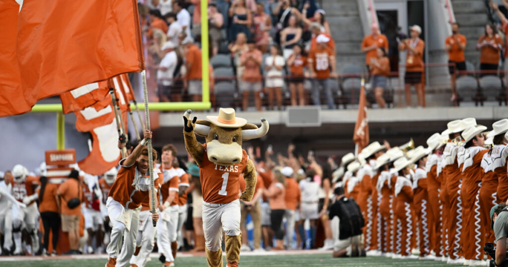 Hook Em