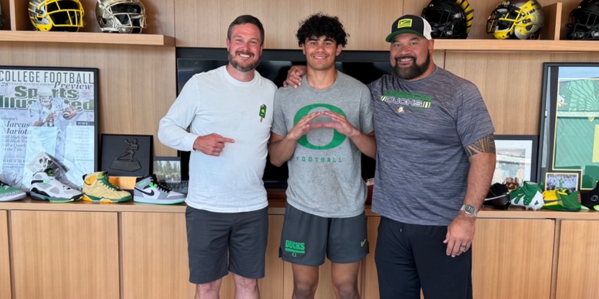 Oregon lands commitment from 2027 Rivals300 ATH Sam Ngata, son of Ducks legend