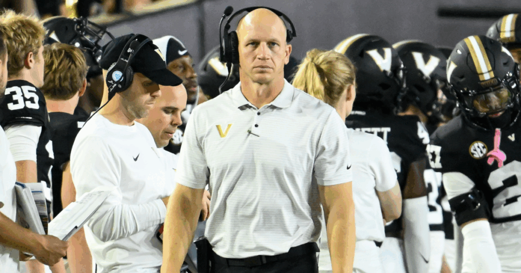 Vanderbilt head coach Clark Lea (Steve Roberts / Imagn Images)