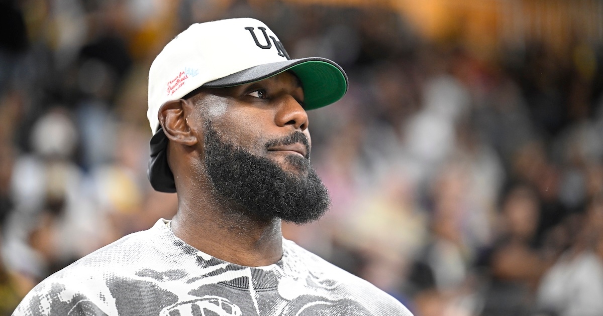 LeBron James creates chaos with vague announcement, pending decision