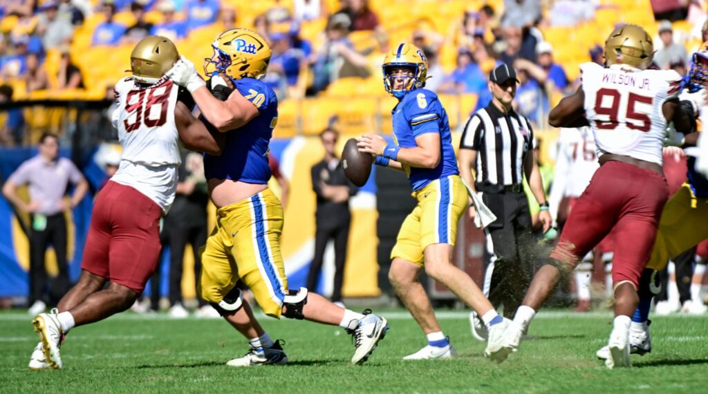 Pitt freshman quarterback Mason Heintschel stands in the pocket against Boston College. Oct. 4, 2025 - Ed Thompson / PSN