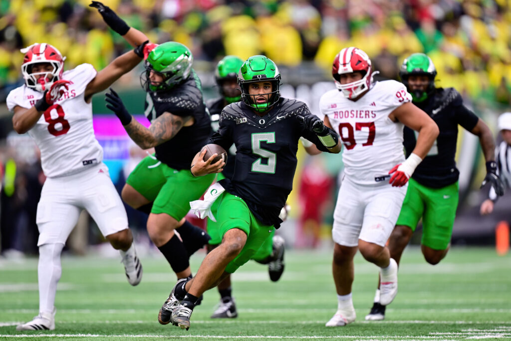 Oregon QB Dante Moore