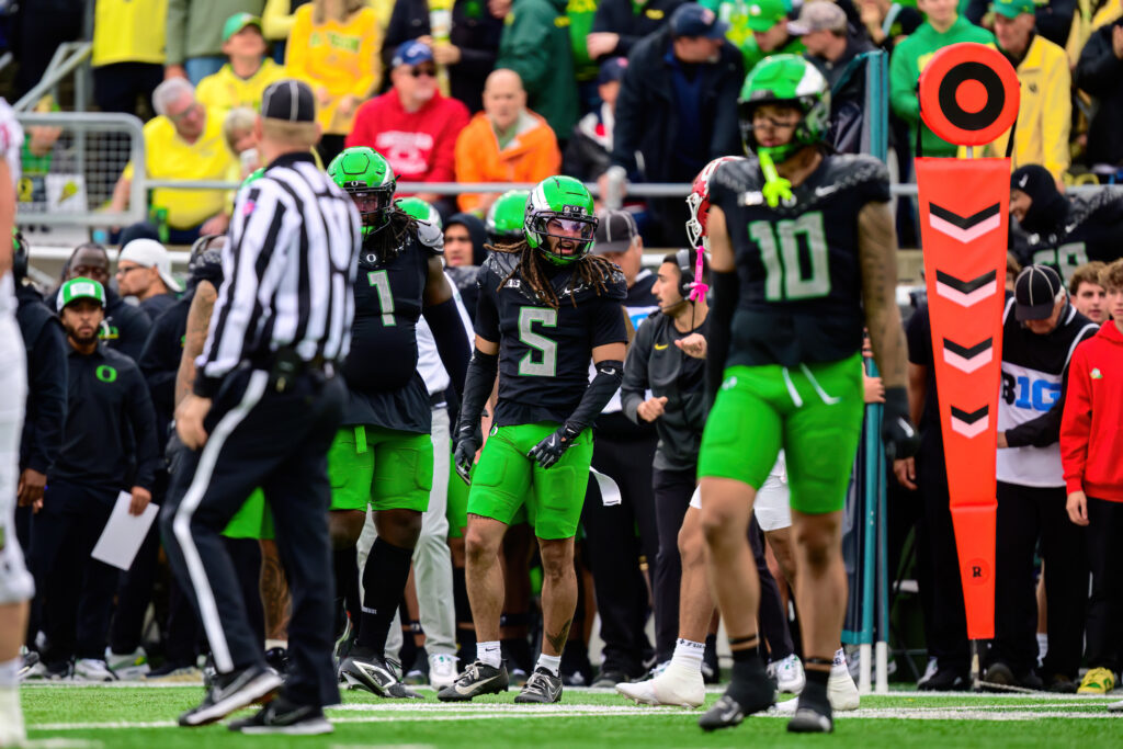 Oregon CB Theran Johnson