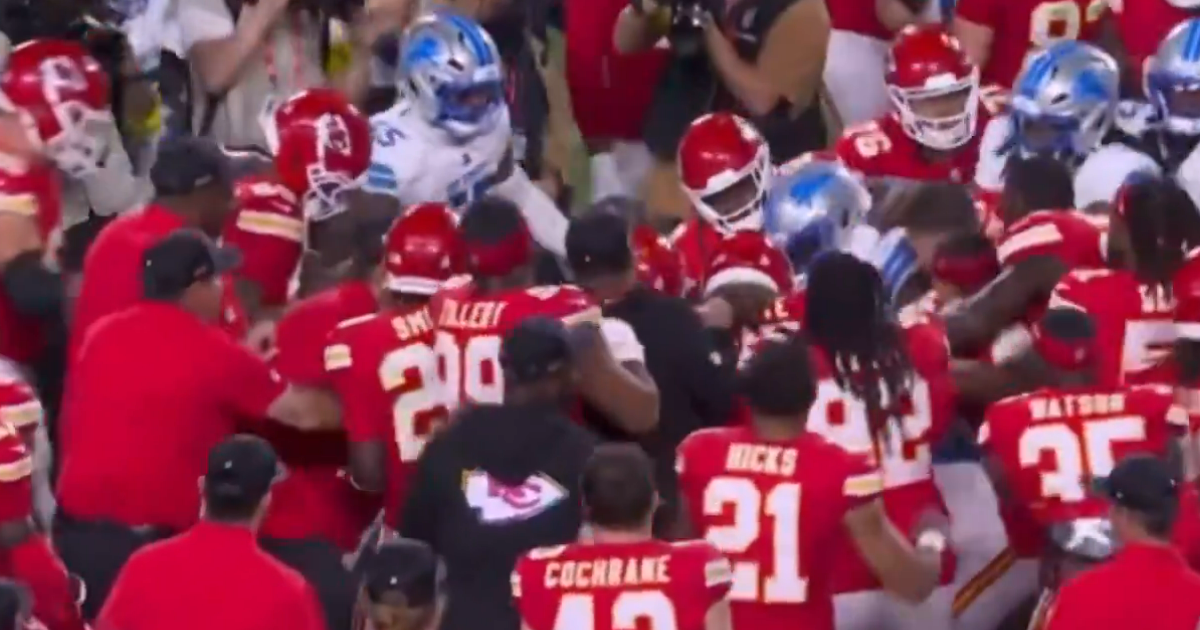 WATCH: Brian Branch punch starts massive postgame fight following Chiefs win over Lions
