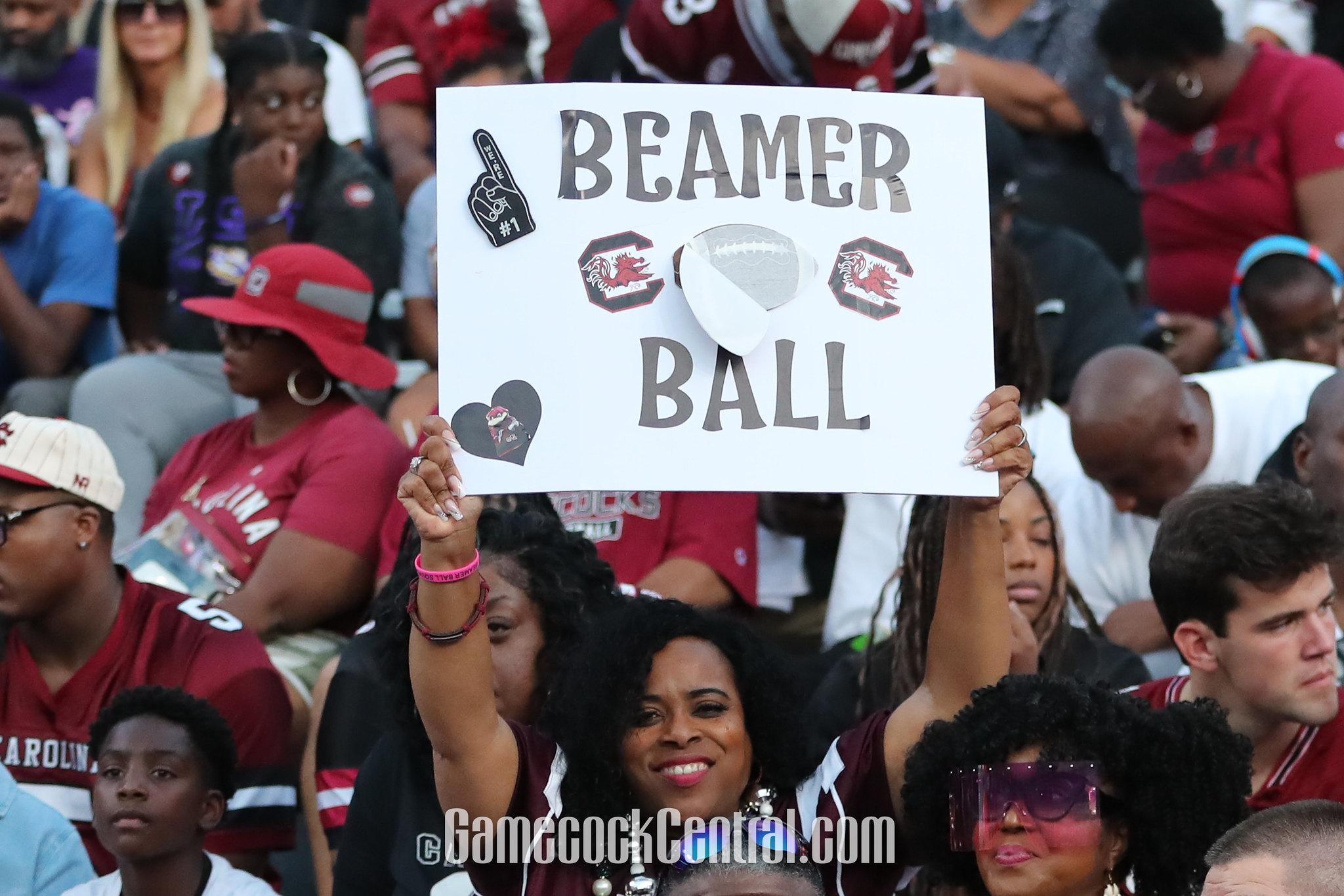 How to watch, listen to South Carolina-Clemson: TV channel, streaming, radio