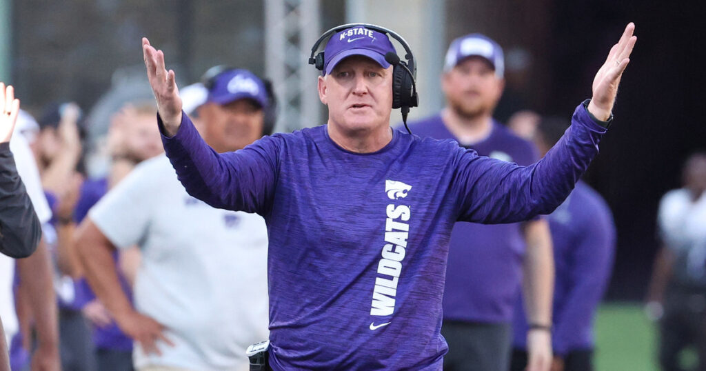 Chris Klieman on the Kansas State sideline