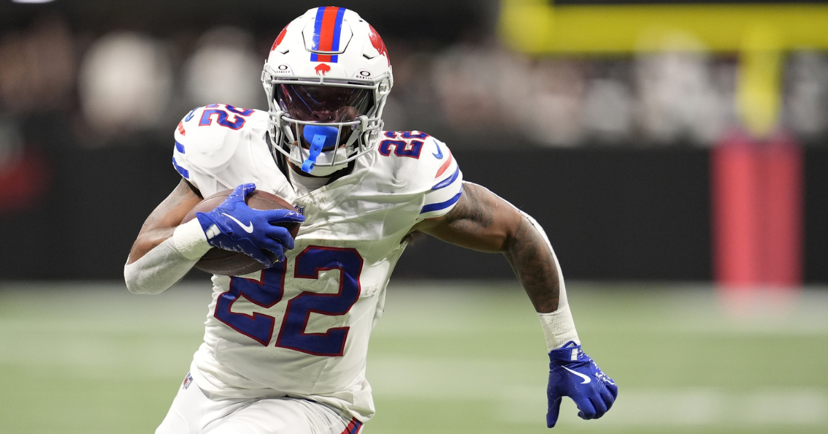R Davis BBNFL Week 6: Ray Davis scores his first TD of the season - On3