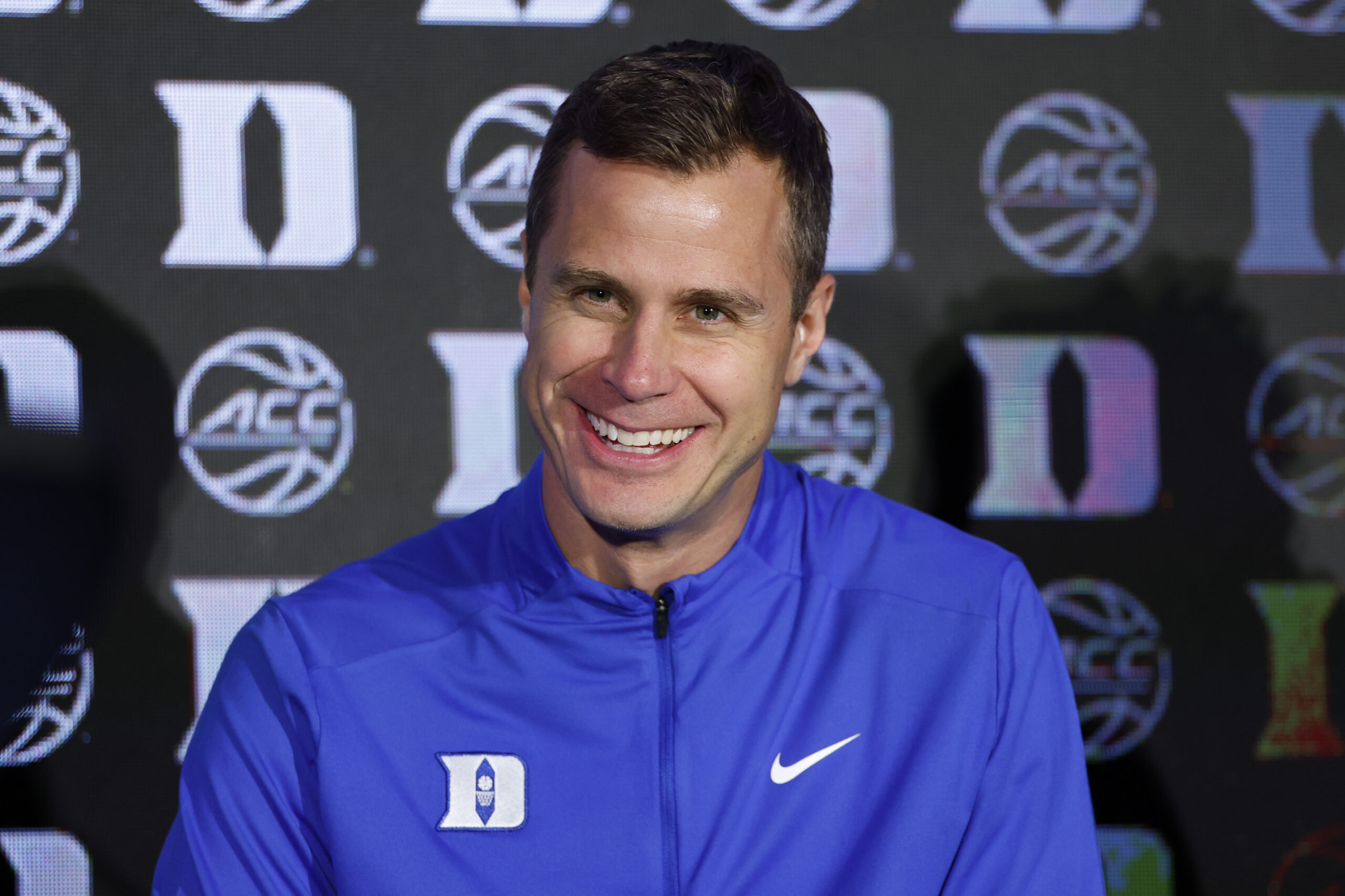 7-1 center Maxime Meyer commits to Duke