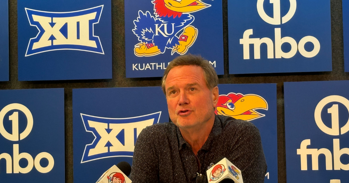 Kansas hits second-half stonewall, struggling to execute offensively