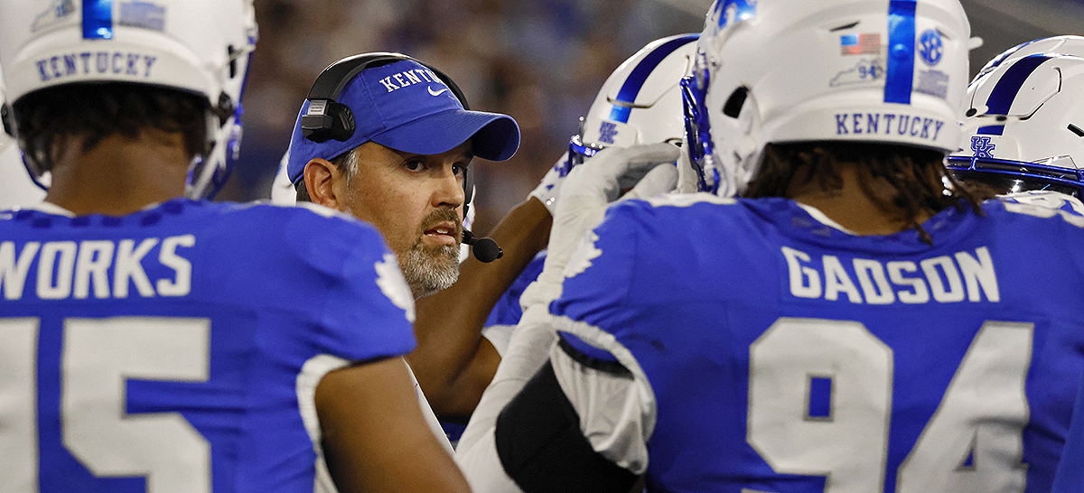 UK Football Practice Notebook - Oct. 15
