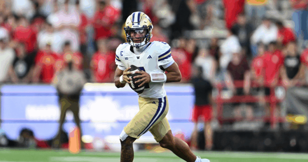 Washington quarterback Demond Williams Jr. took over as the the full-time starter in 2025. (Photo by Jamie Sabau-Imagn Images)