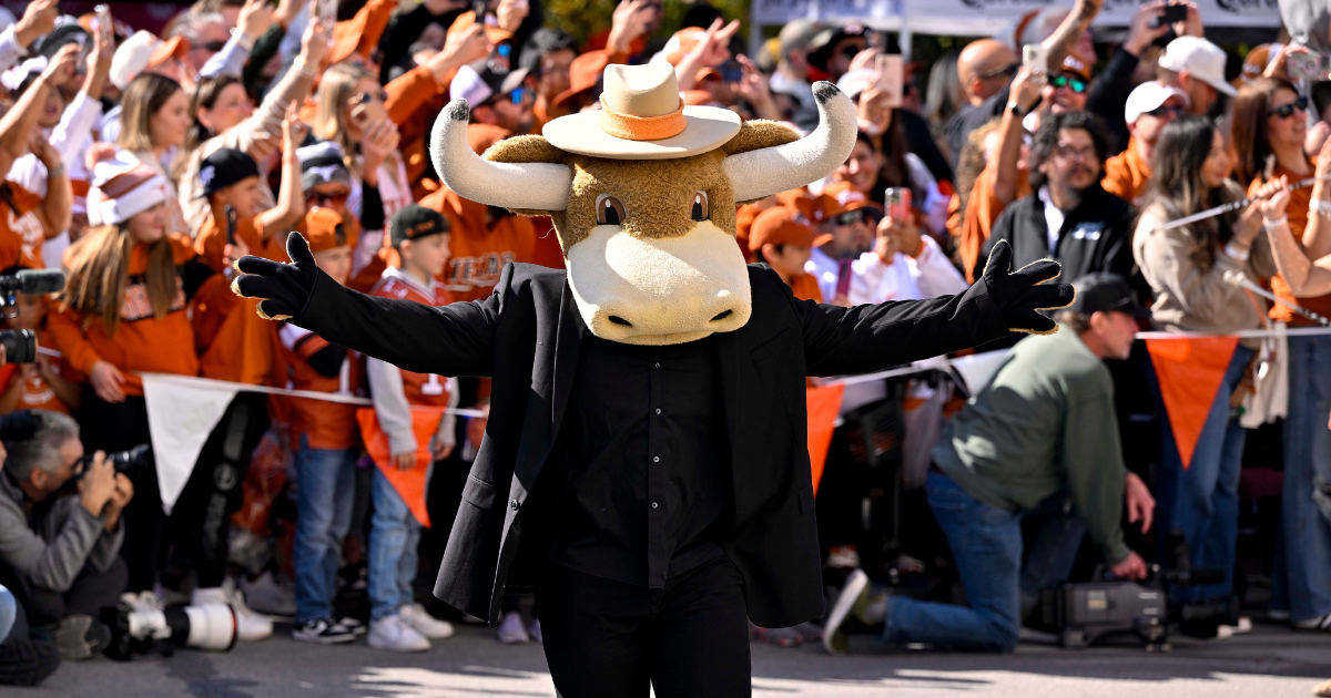 Welcoming Texas fans to Lexington for their Longhorn takeover