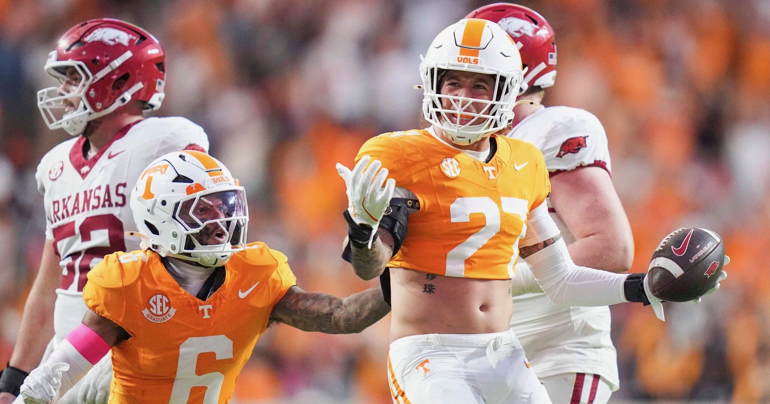 Josh Heupel on Tennessee freshman LB Jadon Perlotte: 'He's a playmaker'