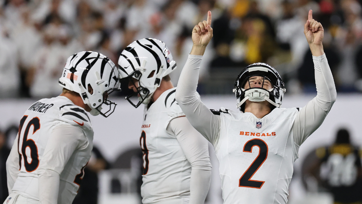 WATCH: Former Gator Evan McPherson drills game-winner to lift Bengals
