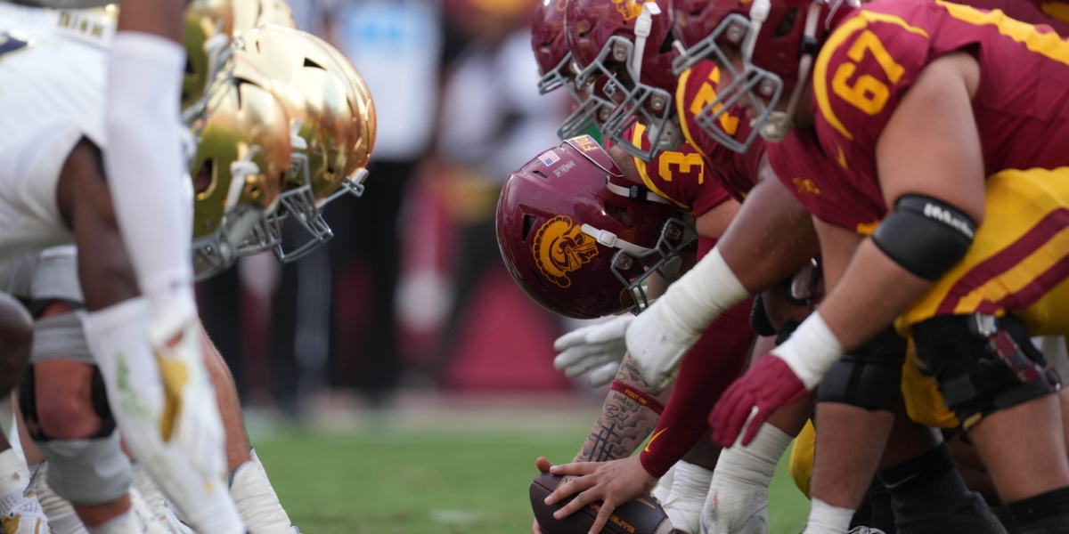 Rece Davis, Pete Thamel make picks for USC at Notre Dame
