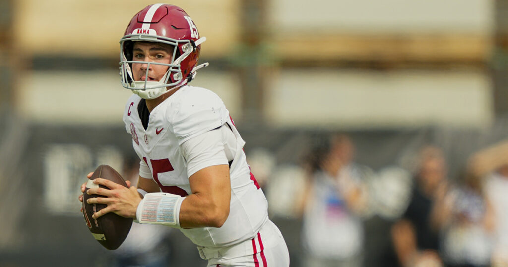 Alabama QB Ty Simpson