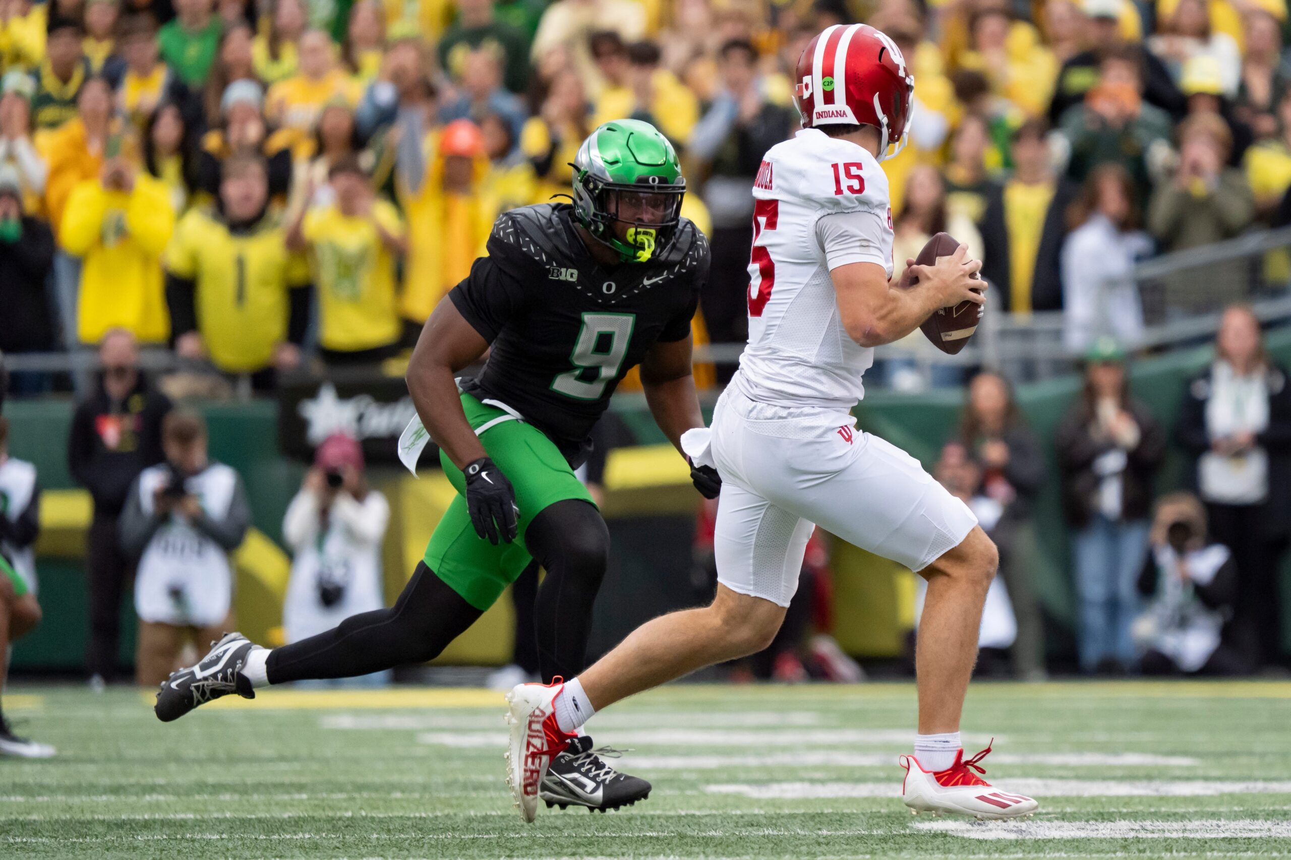 CFB Playoffs: Oregon Set for Rematch in Peach Bowl