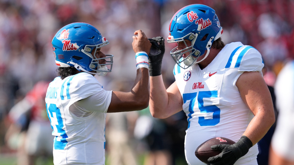 Austin Simmons reappears for Ole Miss in goal-line package vs. Georgia