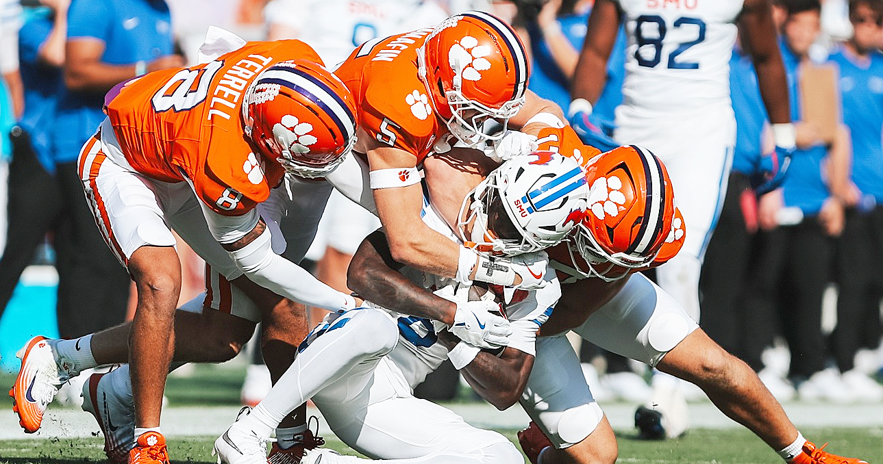 Clemson falls flat in rematch with SMU, drops to 3-4