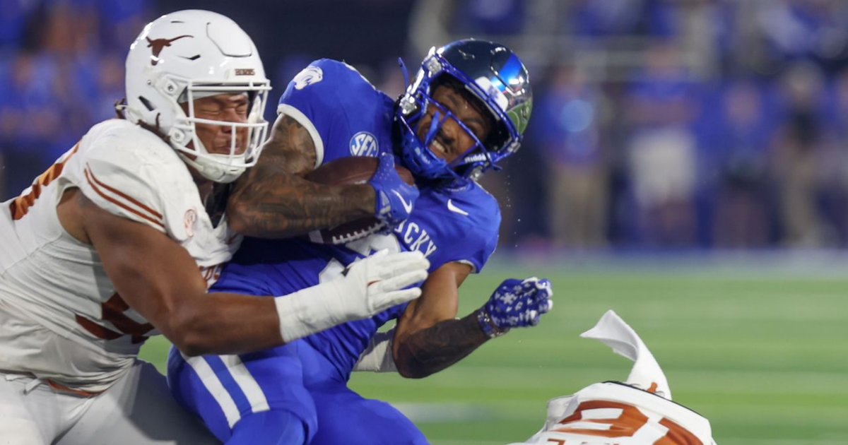 Kentucky Loses Heartbreaker 16-13 to Texas in Overtime