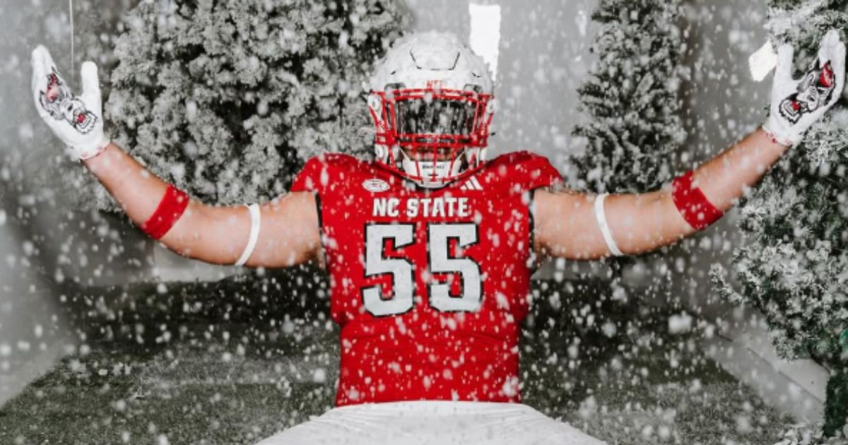 Coach's corner: Tackle commit Brody Smith combines athleticism with great size