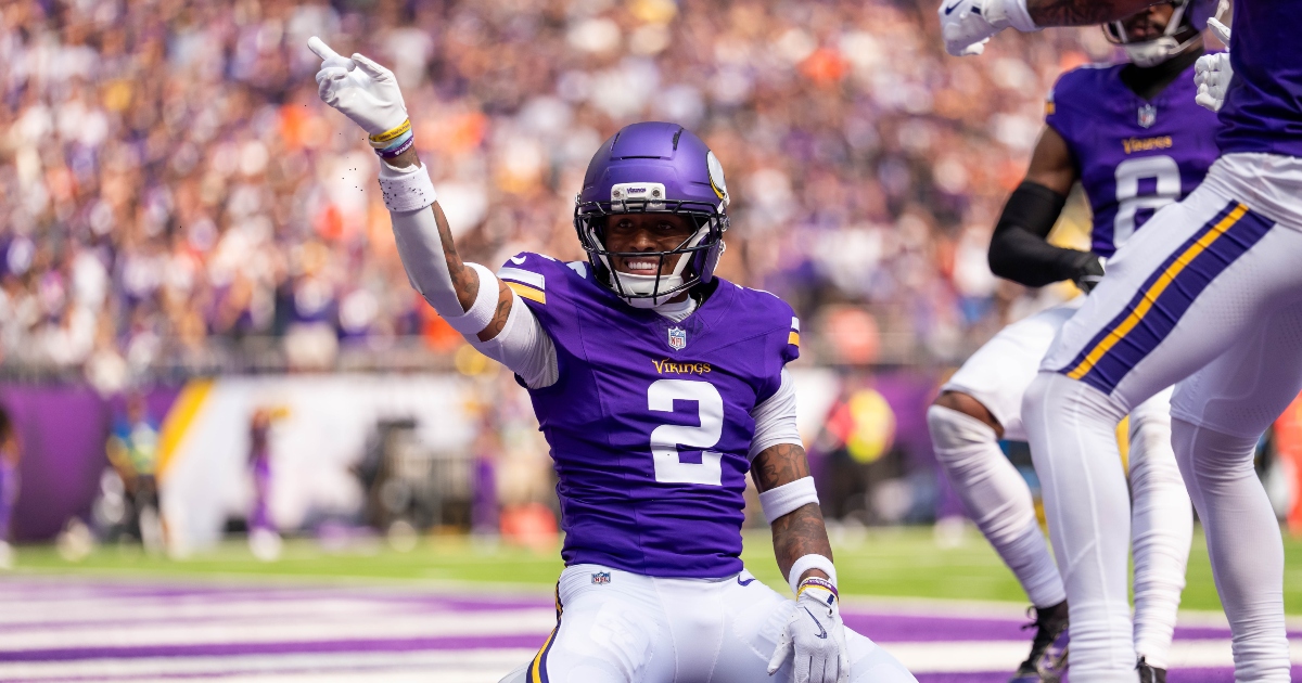 Minnesota Vikings ‘disgusted’ by fans directing racial slurs at Isaiah Rodgers after Eagles game