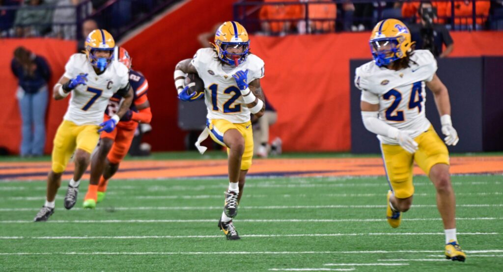 Pitt safety Cruce Brookins returns an interception against Syracuse. Oct. 18, 2025 - Ed Thompson / PSN