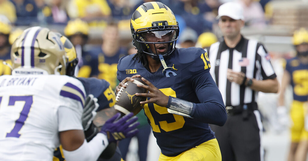Michigan QB Bryce Underwood vs. Washington