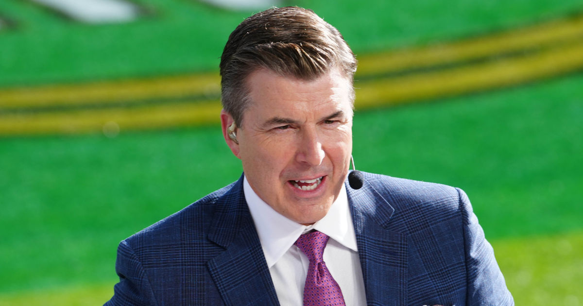 Rece Davis sends cryptic warning on Oregon WR corps vs Iowa