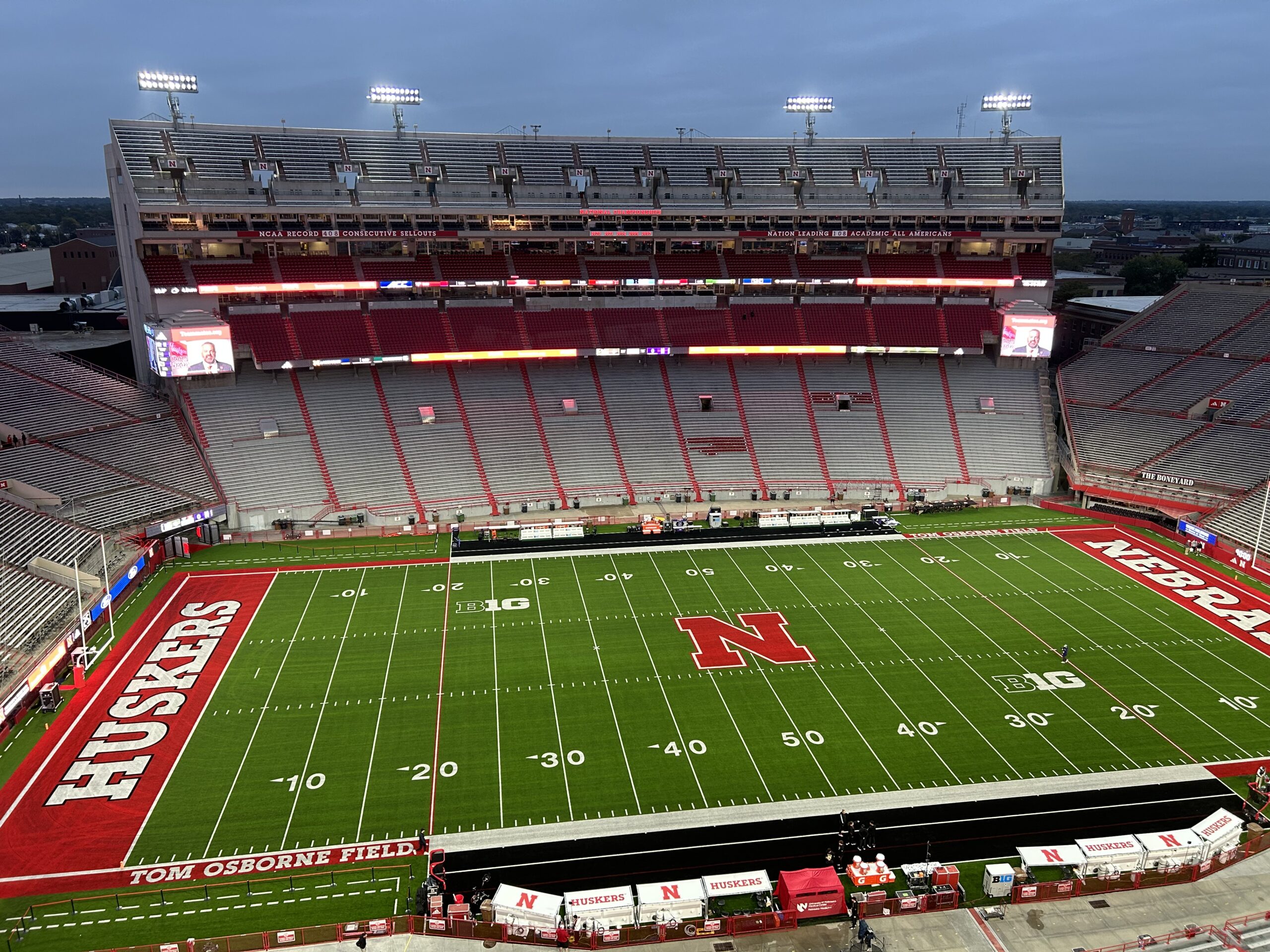 Nevers Stadium Live Game Thread: Nebraska vs. Northwestern