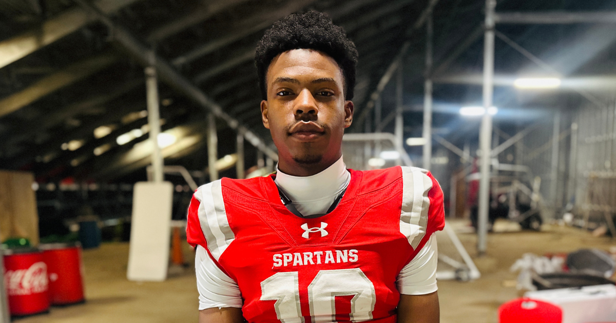 Georgia hits the mark with quarterback Jamison Roberts