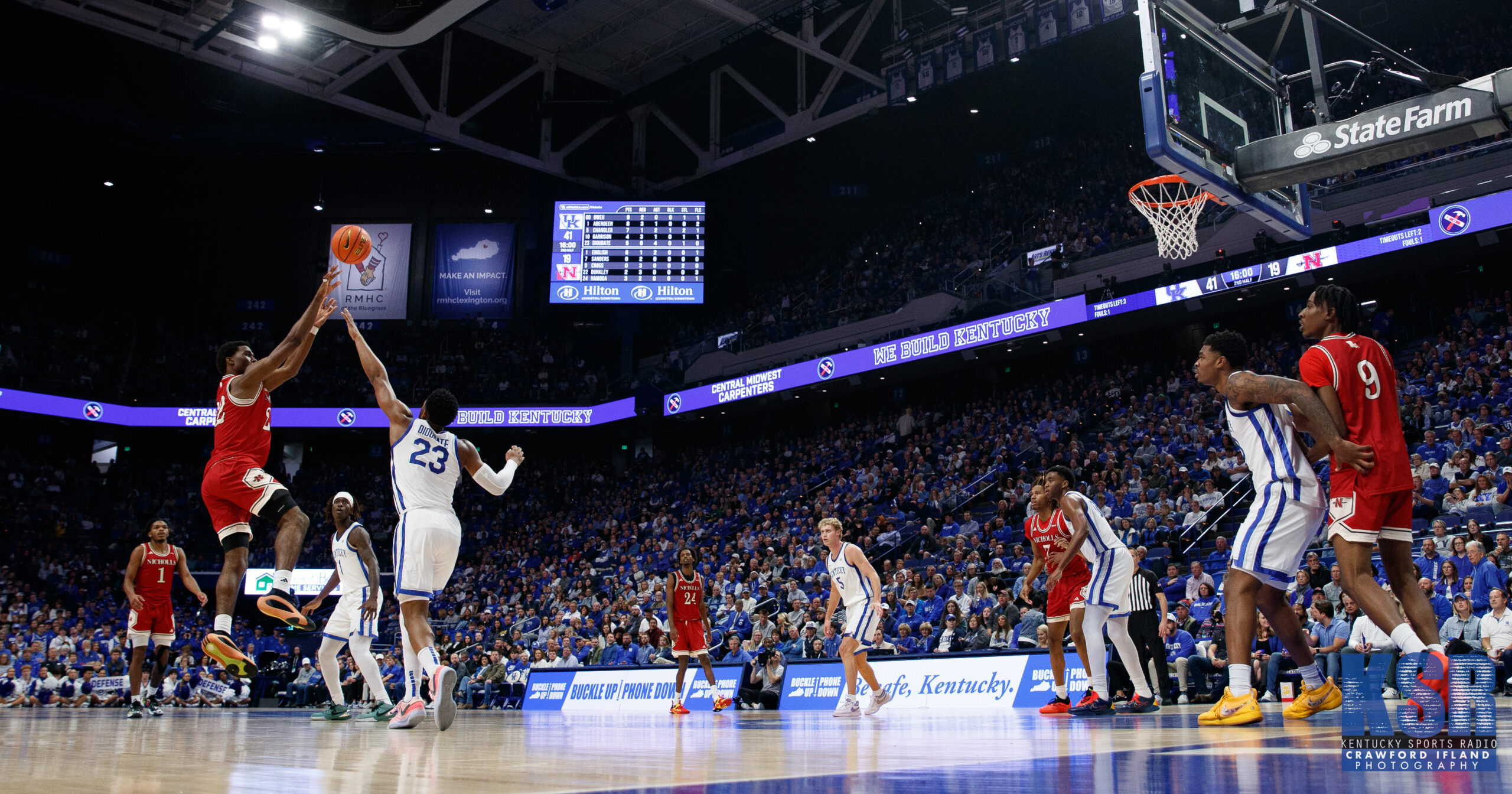 Kentucky nearly breaks defensive record in season-opening win over Nicholls
