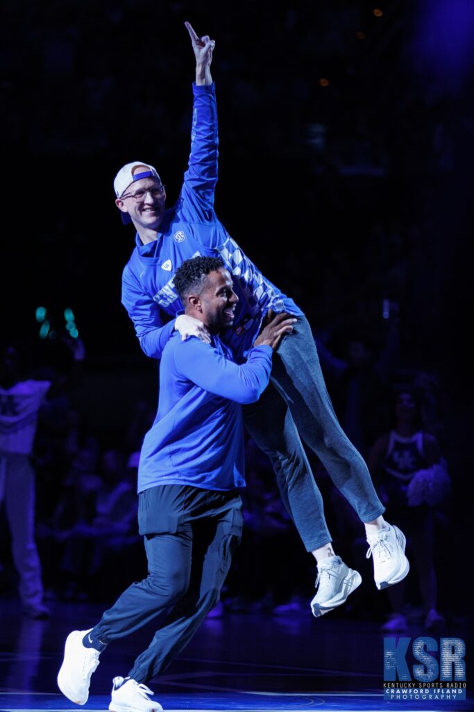 A Kentucky fan hits a halfcourt shot to win $10,000 at Kentucky Men's Basketball vs. Nicholls at Rupp Arena on November 4, 2025. Photo by Crawford Ifland, Kentucky Sports Radio/On3