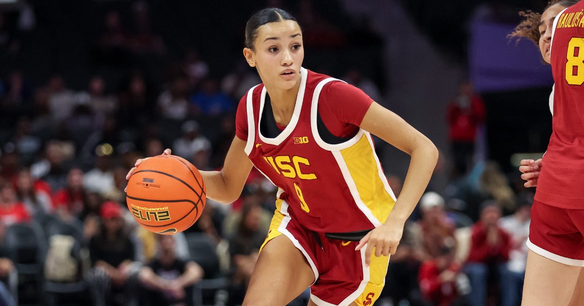 Jazzy Davidson injury update: USC star carried toward locker room after leaving game vs. Wisconsin